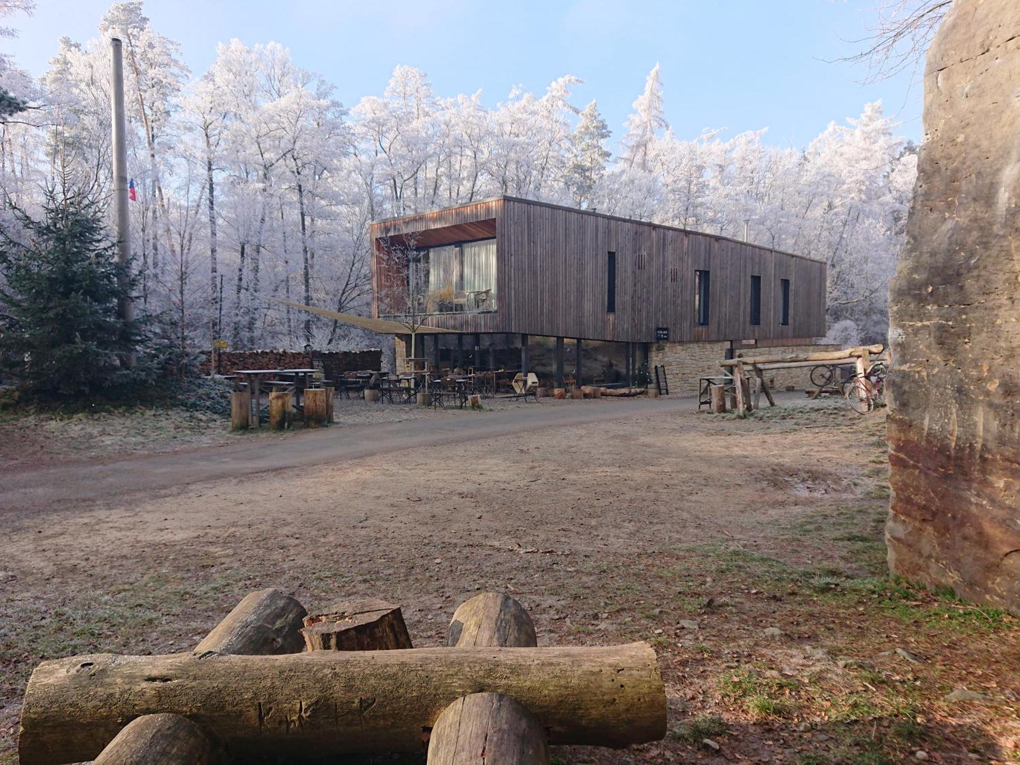 Penzion Kulna Slatiňany Buitenkant foto